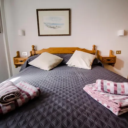 Apartment Schiera, 150m Dal Mare Badesi